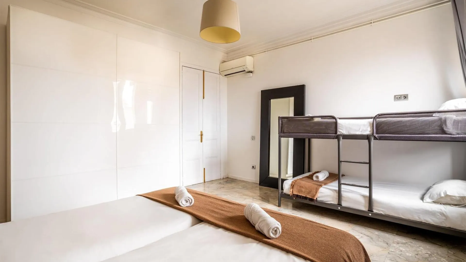 Apartment Placa Catalunya Luminous And Exclusive 5Bd Penthouse Barcelona
